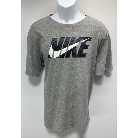 NIKE The Nike Tee Men's Short Sleeve Crew Neck Dri-Fit Tee XL Gray - Picture 1 of 7